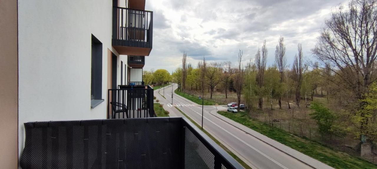 Labo Apartment Fort Wola Варшава Экстерьер фото